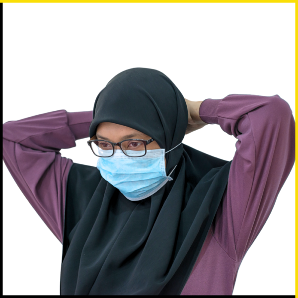 Comfortable 3-ply head-loop M-Cure medical mask designed for extended use and effective filtration