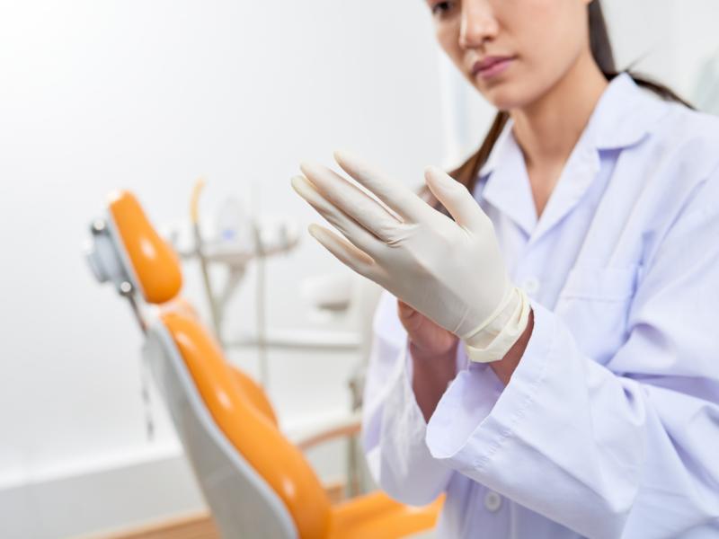 latex gloves
